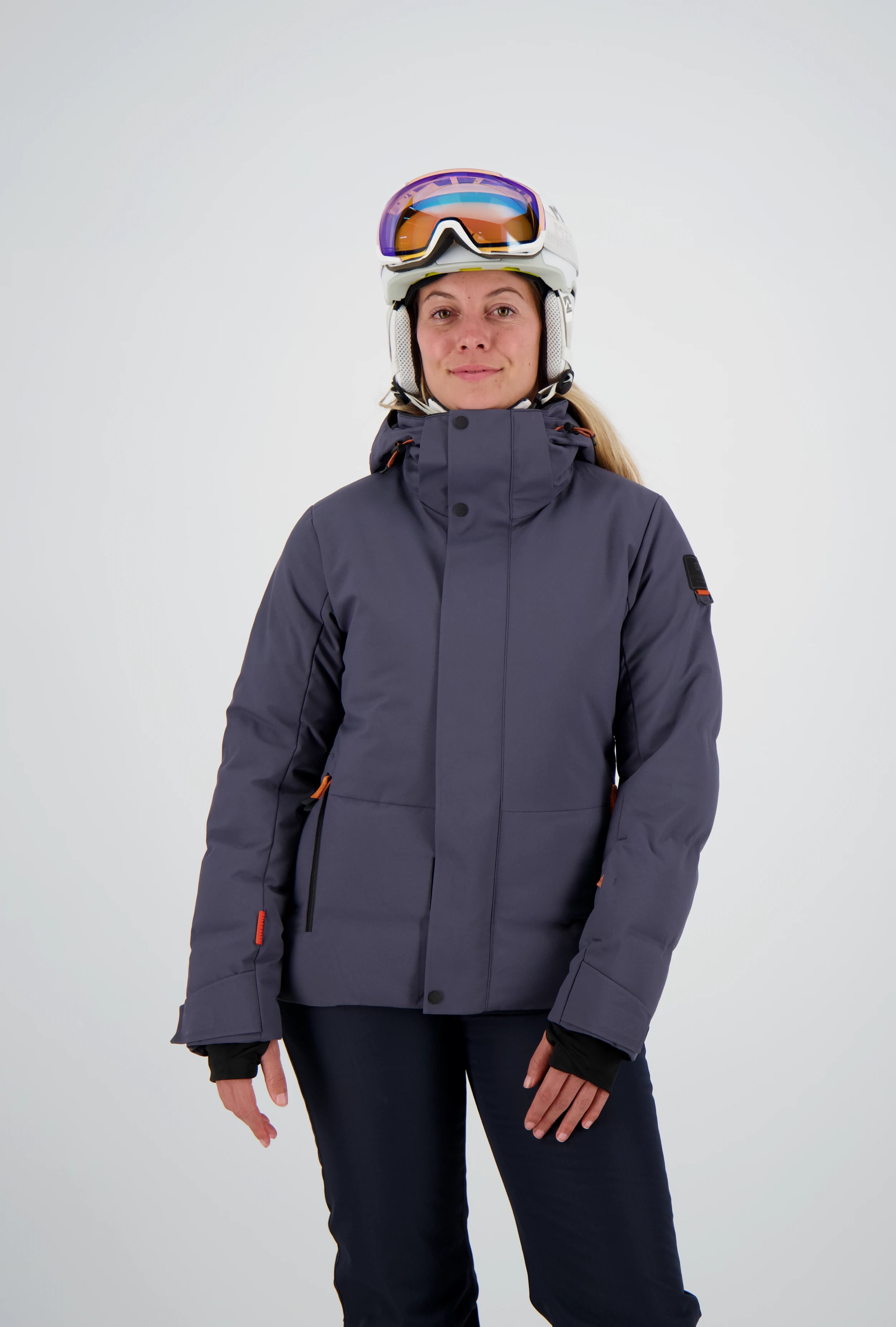 Frontansicht der nightfall hüftlangen Damen Skijacke Lenk von Belowzero