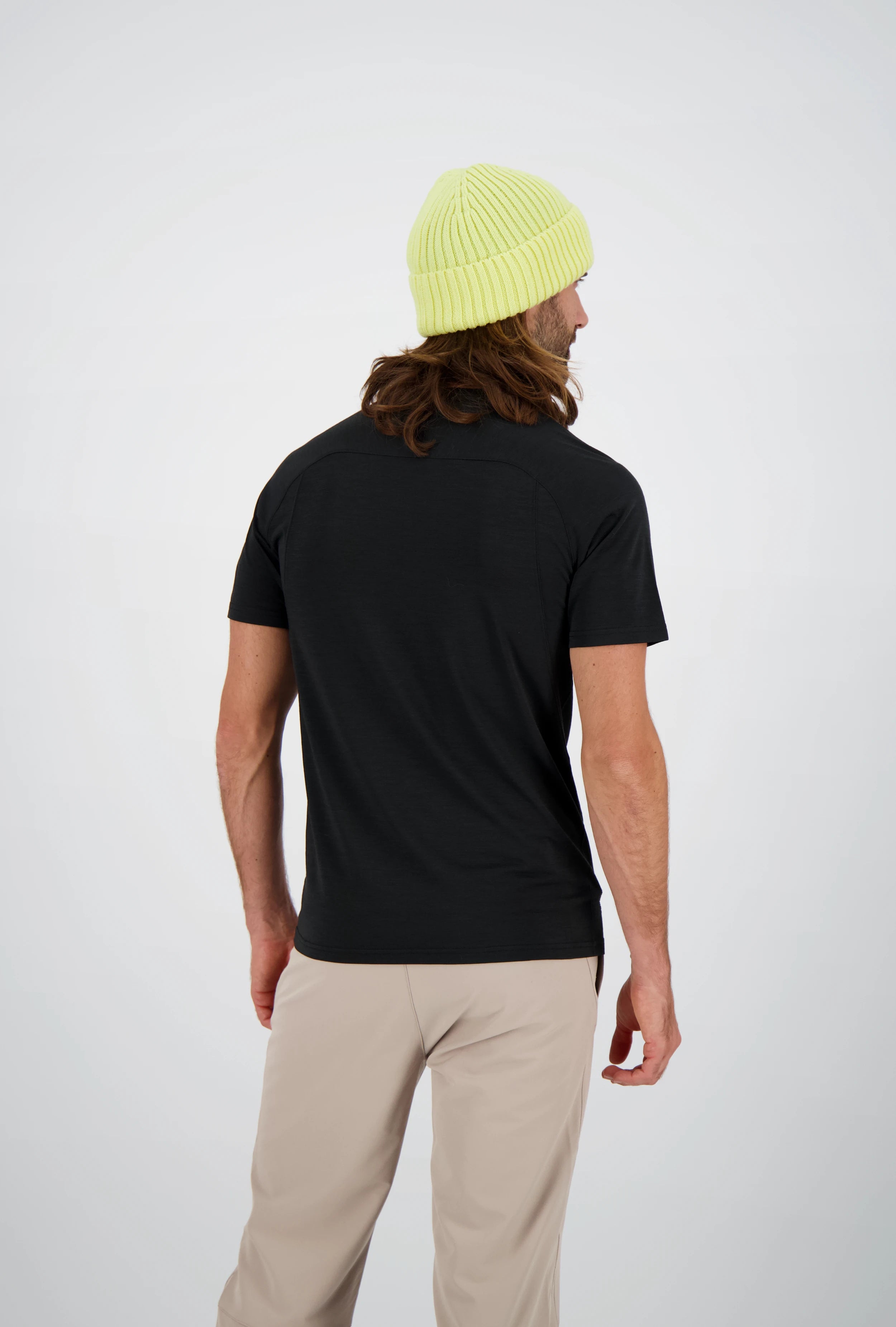 Modelbild Men des Fusion Light Merino Shirts Shortsleeve schwarz Rückenansicht