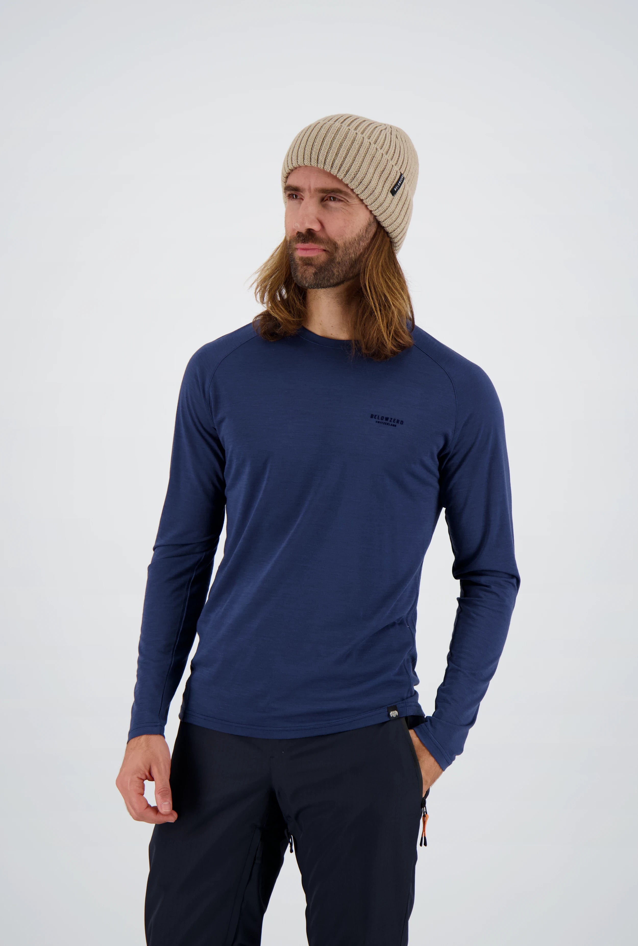 Modelbild Men des Fusion Light Merino Shirts Longsleeve blau Frontansicht