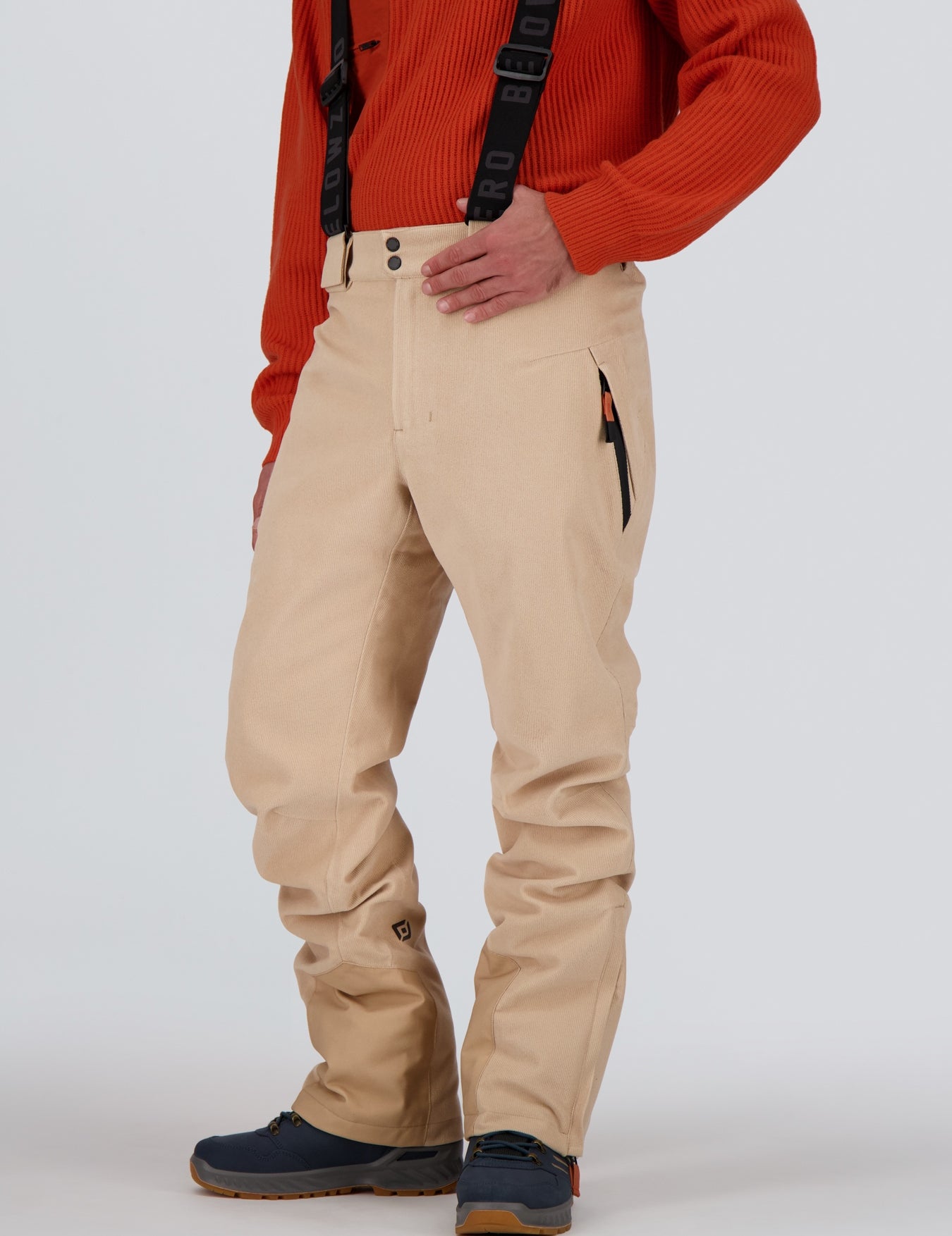 Frontansicht der birch wood Herren Cord Skihose Engelberg von Belowzero