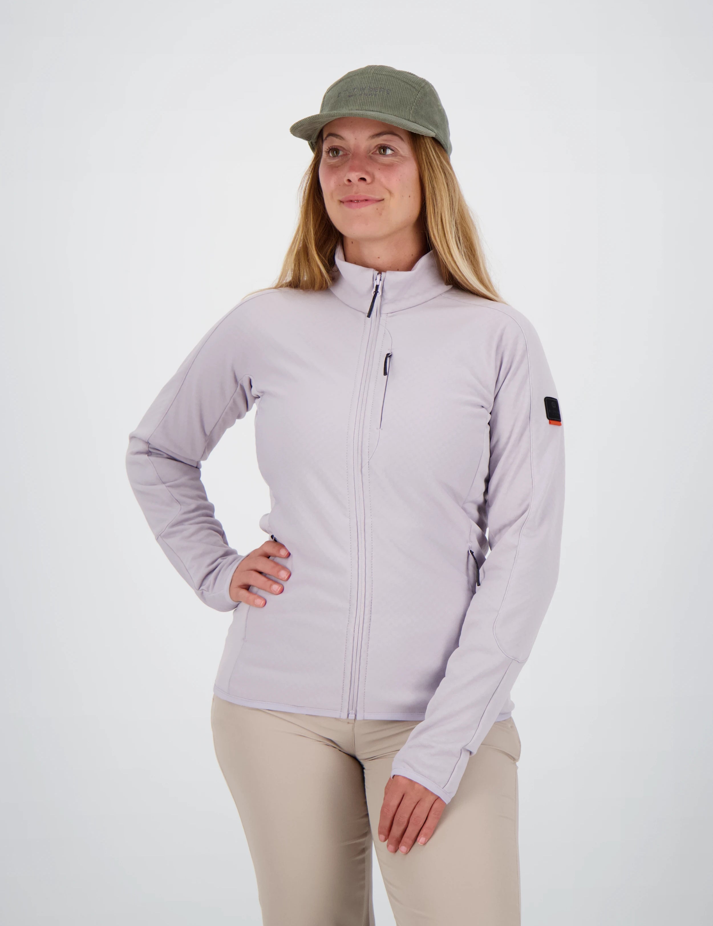 Funktionale Belowzero Fleecejacke für Damen in Flieder Pastellviolett (Lilac) mit Stehkragen, Reissverschluss-Brusttasche und sportlicher Passform als Midlayer.