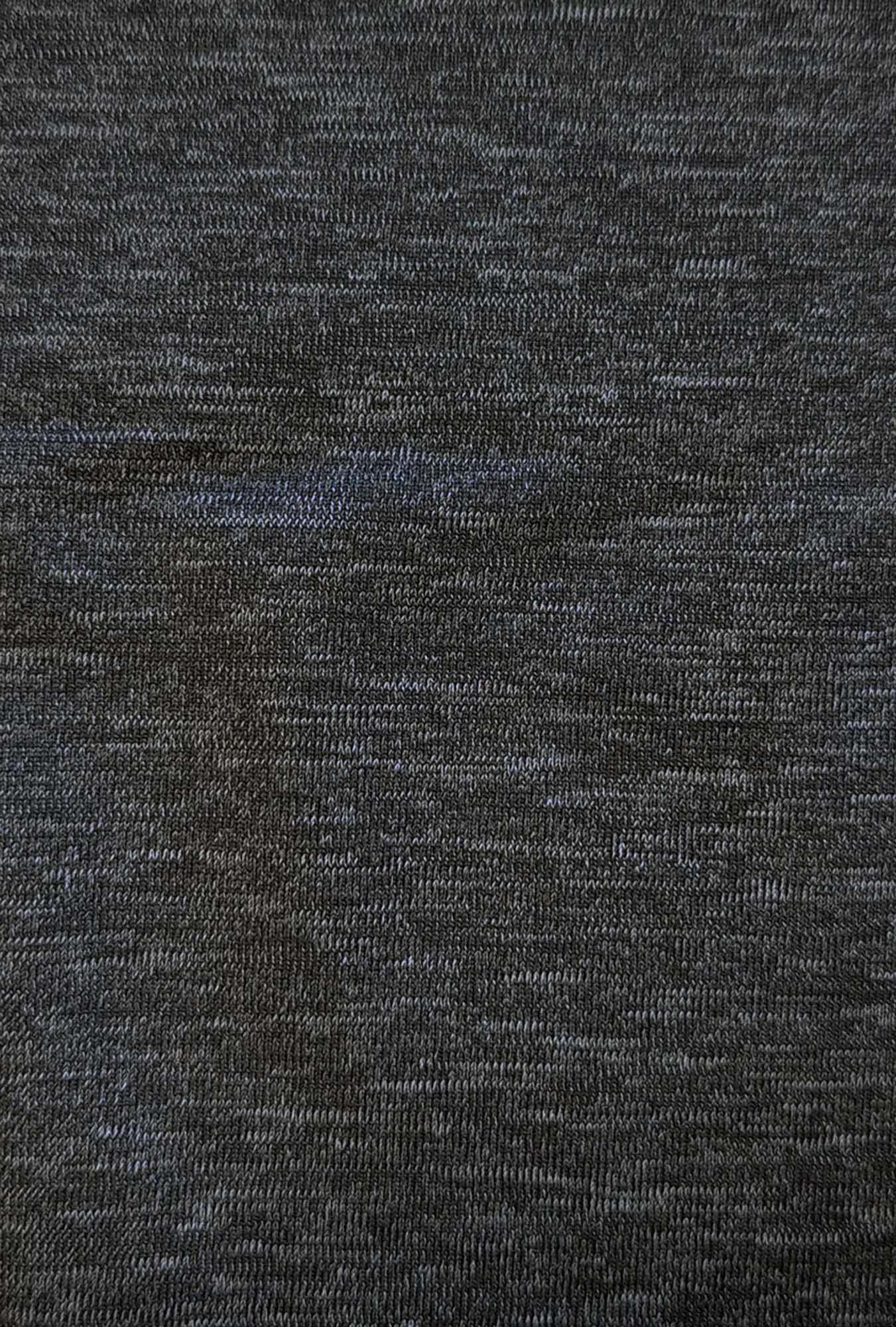 Ansicht des Stoffes der Medium Light Unterwäsche von Belowzero