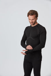 Frontansicht eines schwarzen funktionellen Warm Herren Baselayer Longsleeve T-Shirt von Belowzero