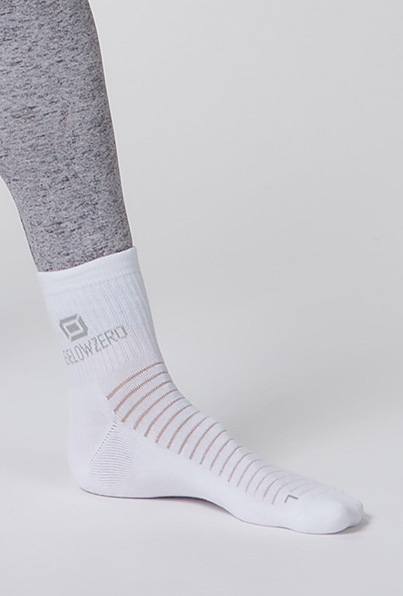 innenansicht des Unisex Sportsocken von Belowzero in weiss