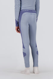 Rückseite eines light blue funktionellen Warm New Generation Kinder Baselayer Longsleeve Hose von Belowzero