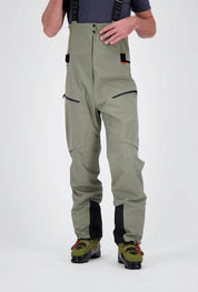 Frontansicht der Herren Thyon Skihose von Belowzero in dusty green