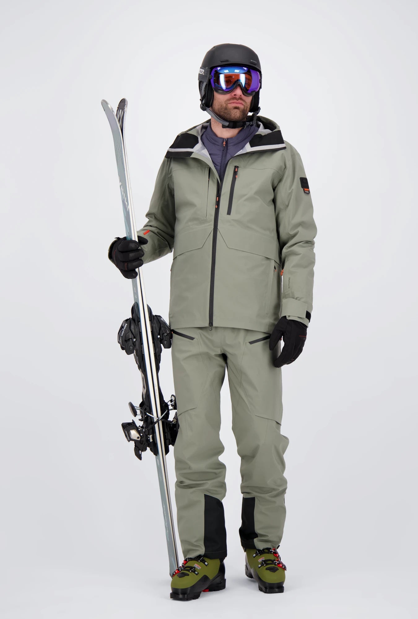 Ganzkörperansicht der Herren Skijacke Verbier in dusty olive